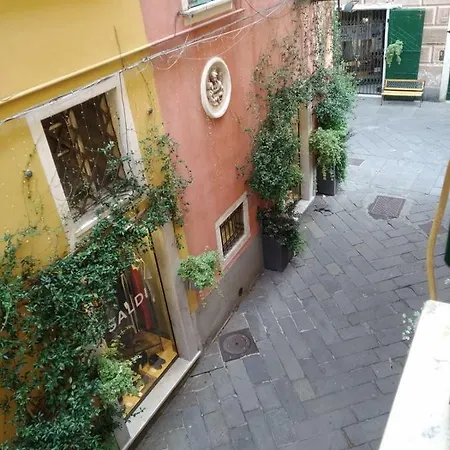 Casa Gabry In Centro Sarzana